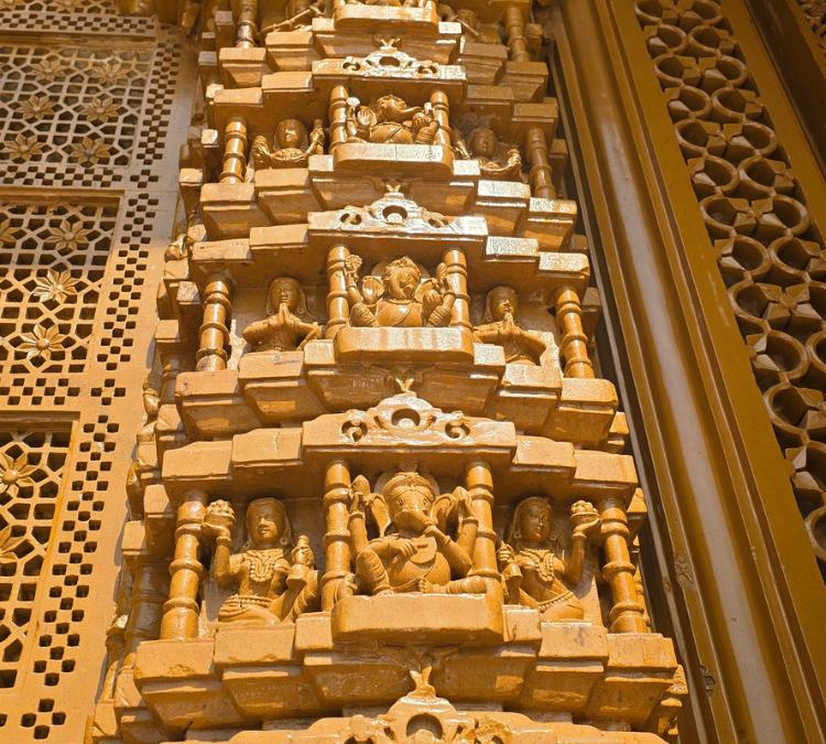 Dev Murti Stambh Panel