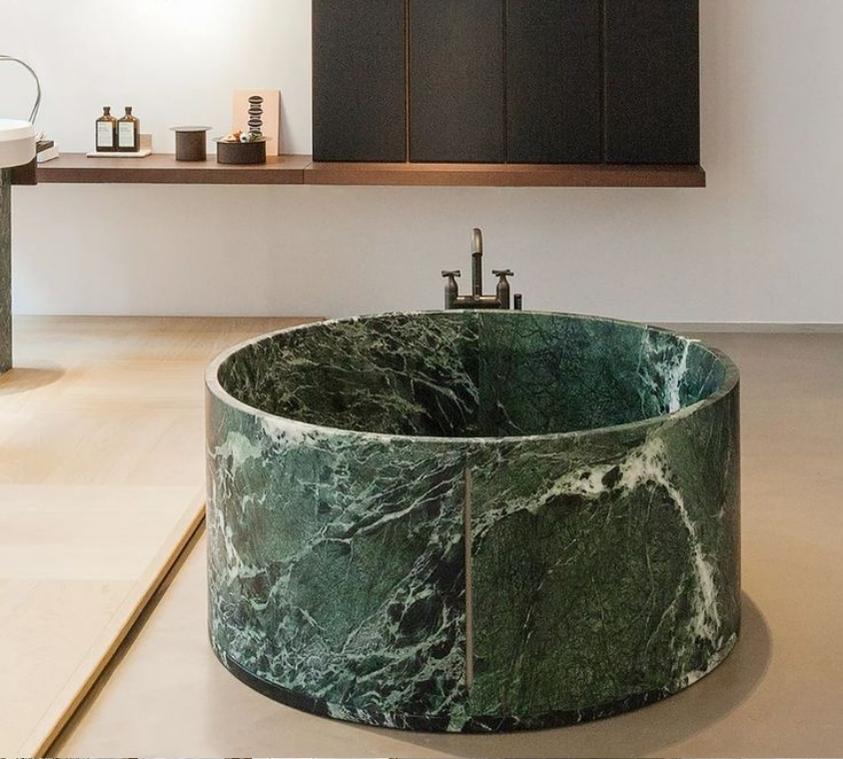 Verde Luxe Marble Bathtub