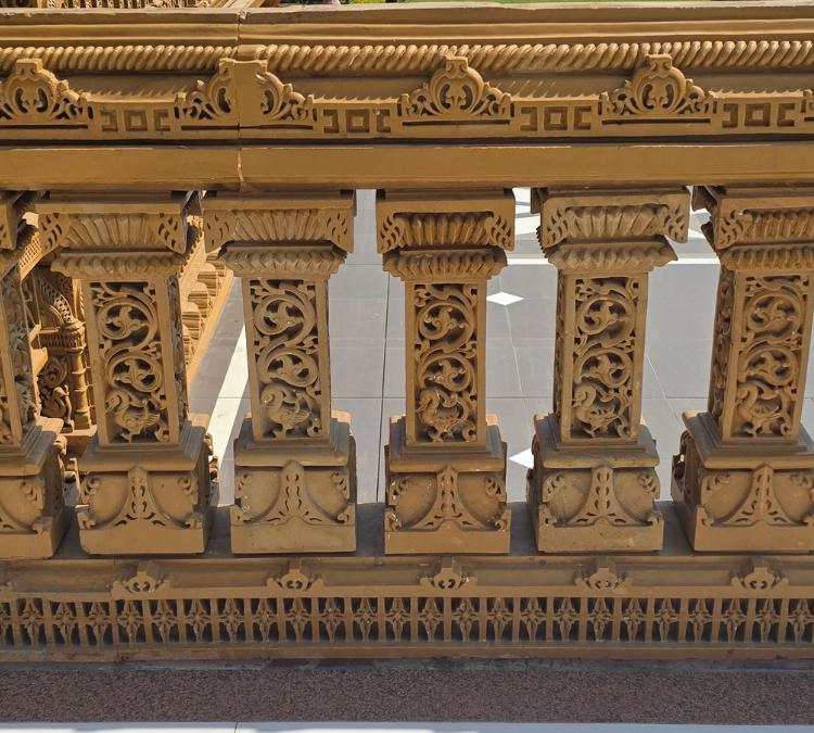 Carved Stone Railing / Jangla